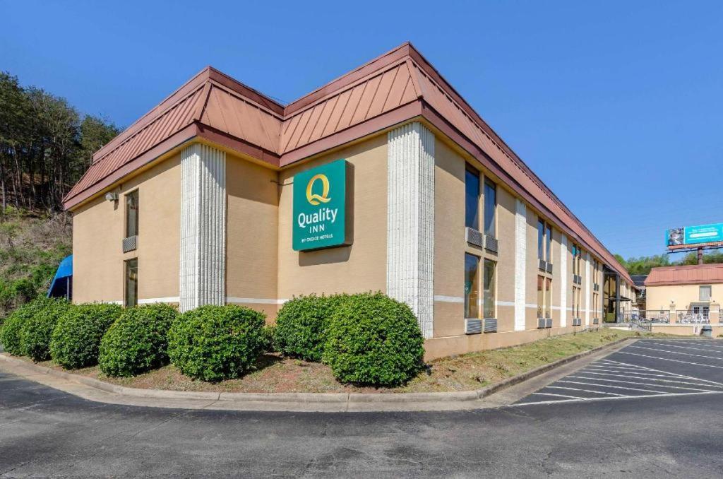 Quality Inn Near Martinsville Speedway Collinsville Exterior photo